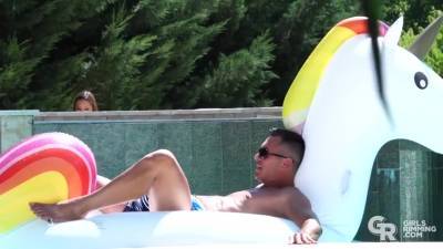 Akira May In Gorgeous Babe Gives Rimjob At The Swimming Pool - upornia.com