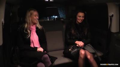Intense Threesome Sex In The Backseat - hclips.com