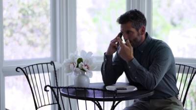 Blonde teens pranking comes to a climax - icpvid.com