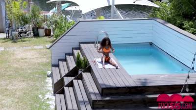 In Scoping Out My Stepsis - Demi Cool And Demi Sutra - voyeurhit.com