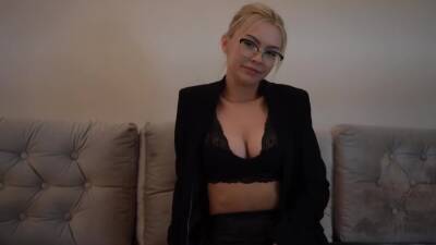 Pohod K Seksologu Zakonchilsya Seksom S Seksologom. 4k - upornia.com - Russia