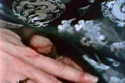 Retro 142 - upornia.com