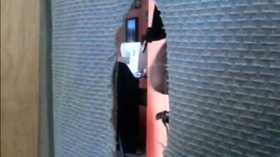 Glory Hole - Quick cummer at the homemade glory hole - icpvid.com