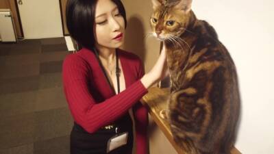 Gカップのピンク乳首美巨乳でクビレ最高の素人女性に激しくエッチ - txxx.com - Japan