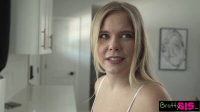 To Step Sis "You're kinda hot when you're mad" - sexu.com