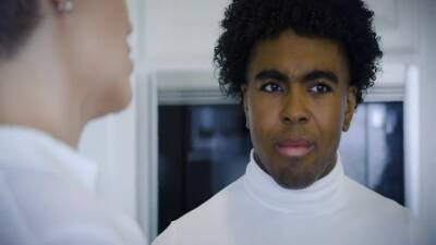 Foster Mommy Teaches A Sex Lesson - upornia.com