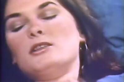 Retro 151 - upornia.com