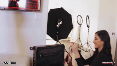 Emily Willis - Brammed Bts With Emily Willis - upornia.com