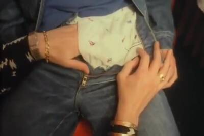 Vintage Blonde - upornia.com