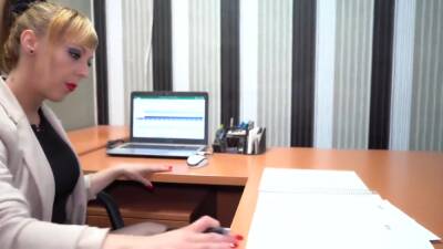 Perla Rubia And Her Secretary Be-porn - Cris Angelo - hclips.com