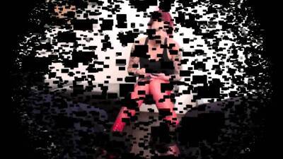 redhead madame hold two boot servants - nvdvid.com