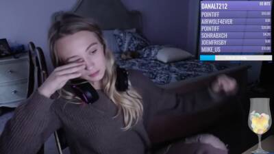 Twitch Thot Roasted By Dad - hclips.com