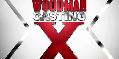 Non-professional babe gets anus crushed up at a casting - nvdvid.com