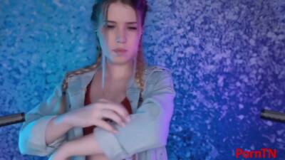 Jeans Scratching - hclips.com