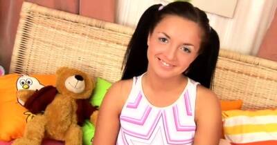 Classy russian bombshell Sidney caresses herself - icpvid.com - Russia