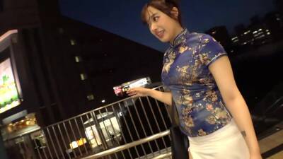 二十歳で通訳の仕事をしている子がAV出演ハメ撮りセックス - txxx.com - Japan