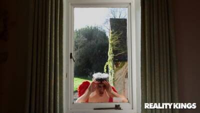 Valentina Nappi - Lil Cupid - veryfreeporn.com - Italy