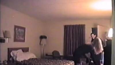 girl uses stranger in motel - nvdvid.com