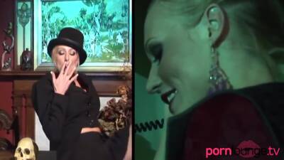 Busty Blonde - Busty Blonde Solo Rubs Her Pussy - upornia.com