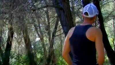 Outdoor Foto Shooting In Lingerie Ends With Good Fuck - upornia.com