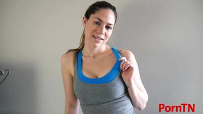 Sucking 2 Bbcs In The Gym - hclips.com