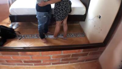 Lo Provoco Y Le Hago Blowjob A Mi Mejor Amigo - txxx.com