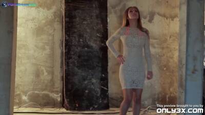 Bosomy Melanie Gold begging for double penetration fuck - sexu.com - Hungary