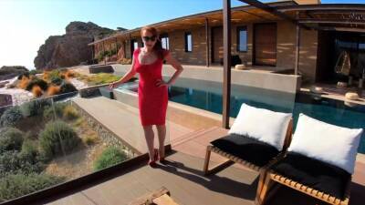 Red XXX - Big tit redhead mature Red XXX masturbates poolside - drtuber.com - Britain