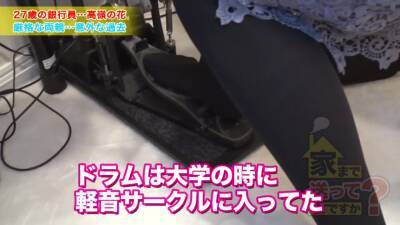 喉を締めると膣をキュッと締めて悶絶イキする銀行員のお姉さん - txxx.com - Japan