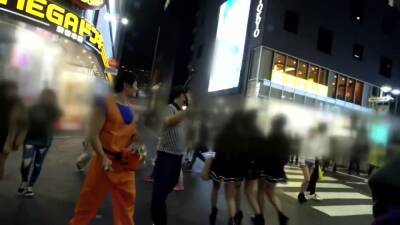 スタイル抜群ポリスコスのギャルをナンパ即パコ - txxx.com - Japan