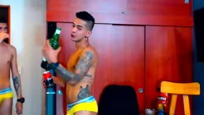 Cock Sharing Gay Group Sex - nvdvid.com