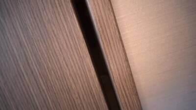 清楚な見た目のヤリマン女子がラブホでおじさんと本気エッチ - txxx.com - Japan