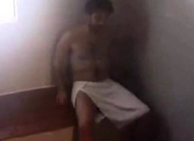 Group wank in the sauna - nvdvid.com