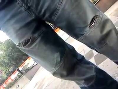 se sacan la verga en la calle del DF. - nvdvid.com