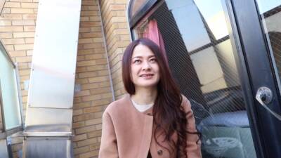 A SWEET PANT VOICE IN FRONT OF A TECH THAT HAS NEVER BEEN TASTED - upornia.com - Japan