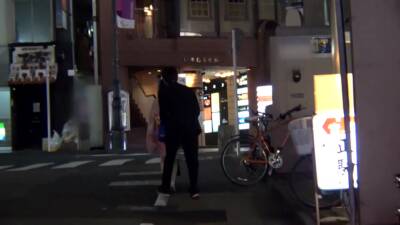 A FIERCE WAIST ERRAND THAT TWISTS WITH GRINGLIN - upornia.com - Japan