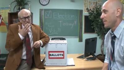 Horny Teacher Fucked School Topper - upornia.com