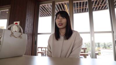 SHAKE THE PLUMP BUST AND DO YOGA - upornia.com - Japan