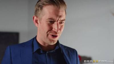 Danny D - Jess Screams Yes For The Dress - veryfreeporn.com