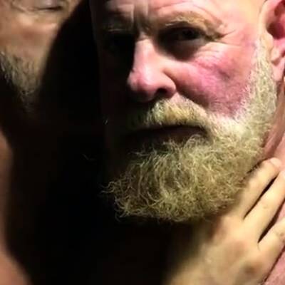 Hairy bears passionate kissing - drtuber.com