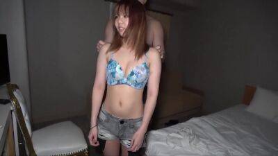 I Met Gal Playing In That Countryside! - upornia.com