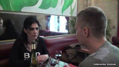 Spanish Mom In Paris - upornia.com - Spain