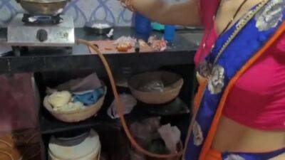 Step Mom Ki Jam Kar Gand Mari Pani Nikal Diya - hclips.com