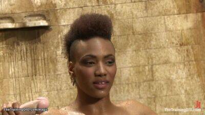 Ebony Trainee Wanking Two Dildos - upornia.com