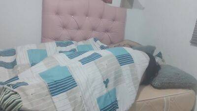 No Aguante Y Me Folle A Mi Tio Despues De Masturbarlo - hclips.com