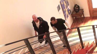 Treat For The Guys - upornia.com