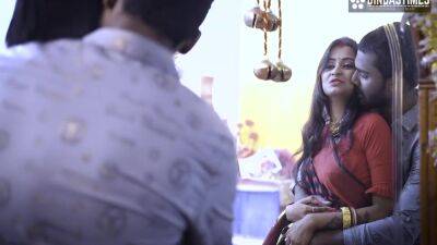 Pith Dabane Ke Bahane Sasurji Ne Apne Bete Ki Patni Ke Sath Kia Kand ( Hindi Audio ) - upornia.com - India