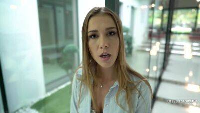 Alexis Crystal - Sticky Situation - porntry.com