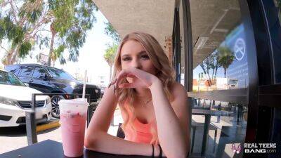 Stephanie Gwen In Teen Is Nervous About Breaking Into The - upornia.com