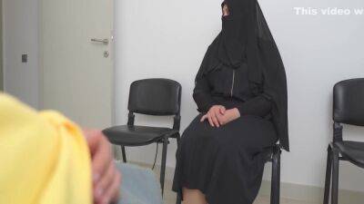 This Muslim Woman Is Shocked !!! I Take Out My Cock In Hospital Waiting Room. 10 Min - hclips.com